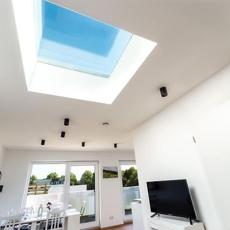 Gemuetliches Und Lichtdurchflutetes Penthouse Mit Sternenhimmelblick, Boxspringbett Und Terrasse - Gute Anbindung An Die Innenstadt كاسيل المظهر الخارجي الصورة