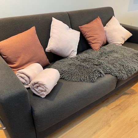 Gemuetliches Und Lichtdurchflutetes Penthouse Mit Sternenhimmelblick, Boxspringbett Und Terrasse - Gute Anbindung An Die Innenstadt كاسيل المظهر الخارجي الصورة