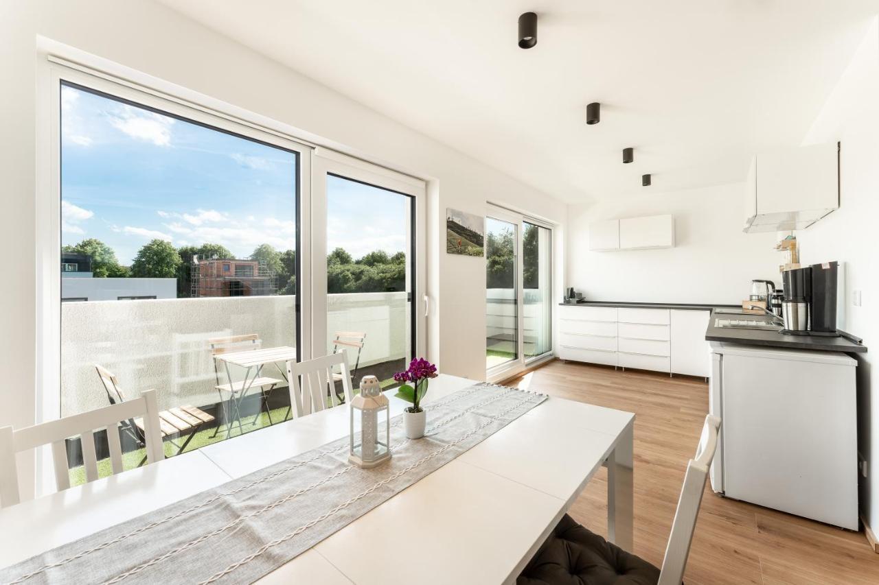 Gemuetliches Und Lichtdurchflutetes Penthouse Mit Sternenhimmelblick, Boxspringbett Und Terrasse - Gute Anbindung An Die Innenstadt كاسيل المظهر الخارجي الصورة