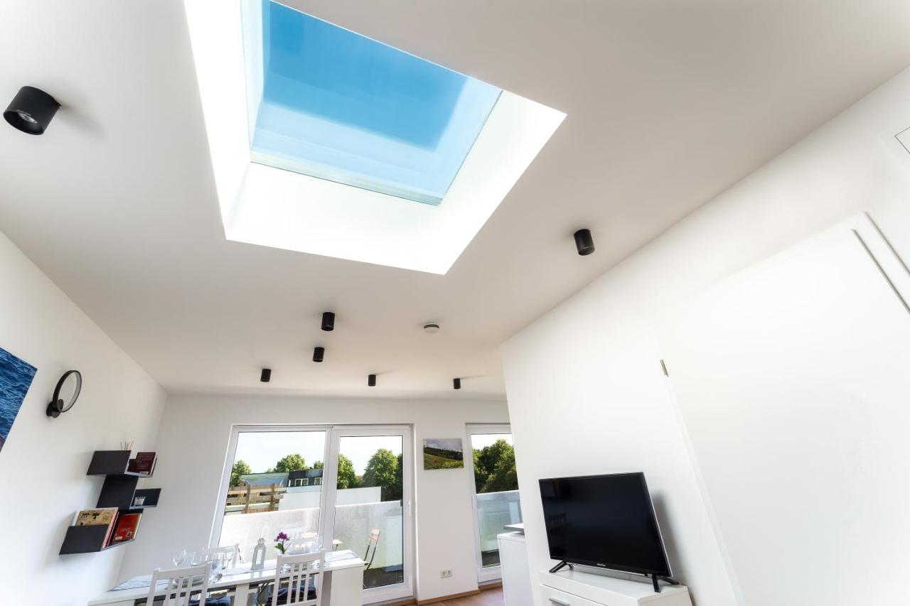 Gemuetliches Und Lichtdurchflutetes Penthouse Mit Sternenhimmelblick, Boxspringbett Und Terrasse - Gute Anbindung An Die Innenstadt كاسيل المظهر الخارجي الصورة